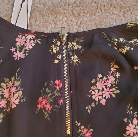 NWT Papermoon Larie Crew Neck Blouse, XS - Picture 8 of 8